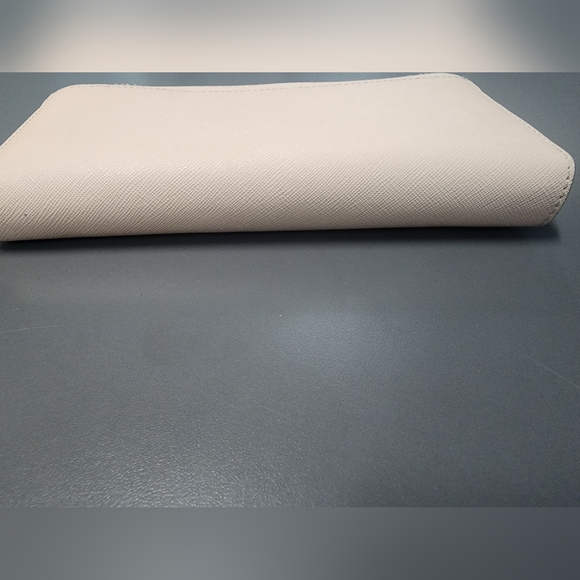 Kate Spade Newbury Lane Neda Zip Around Wallet. Peach - Picture 13 of 13